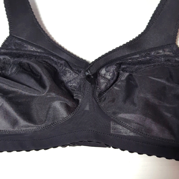 Glamorize Magic Lift  Bra- Black-40DD - Picture 3 of 9